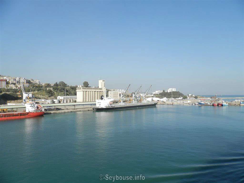 Photo M. Roland Bussola