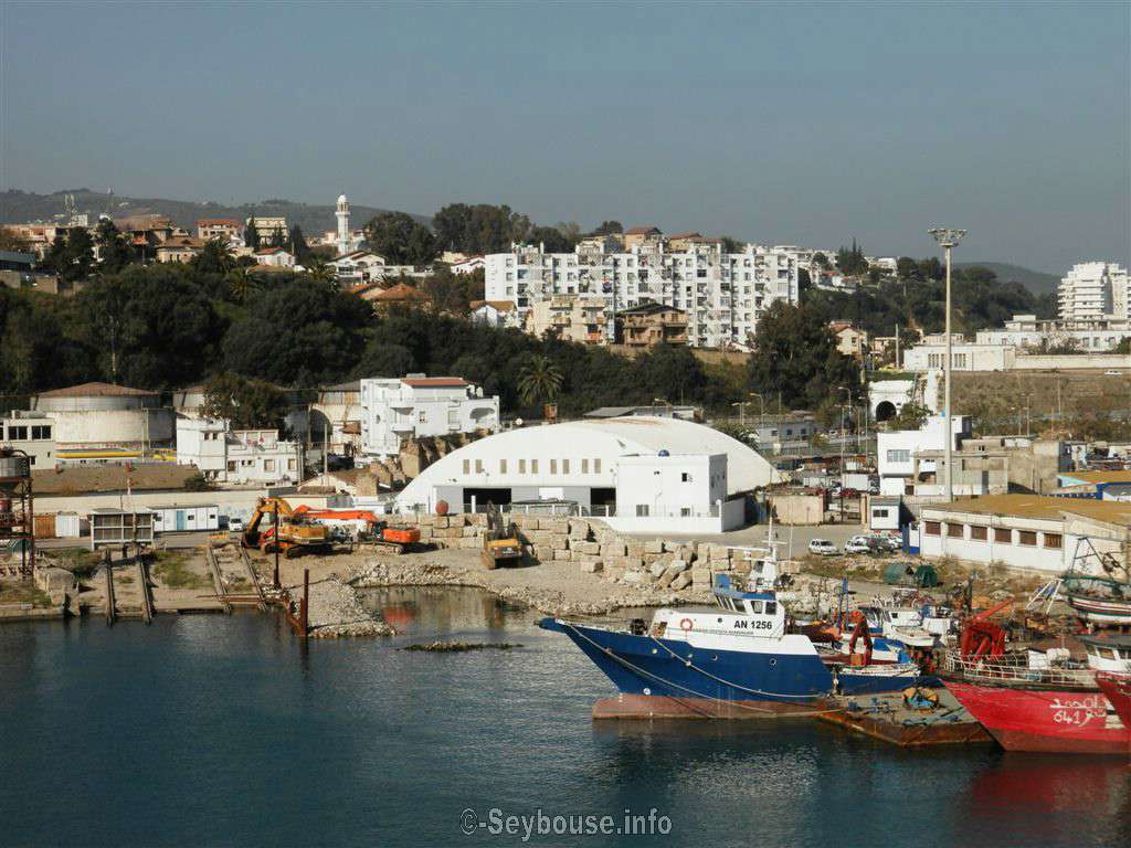 Photo M. Roland Bussola