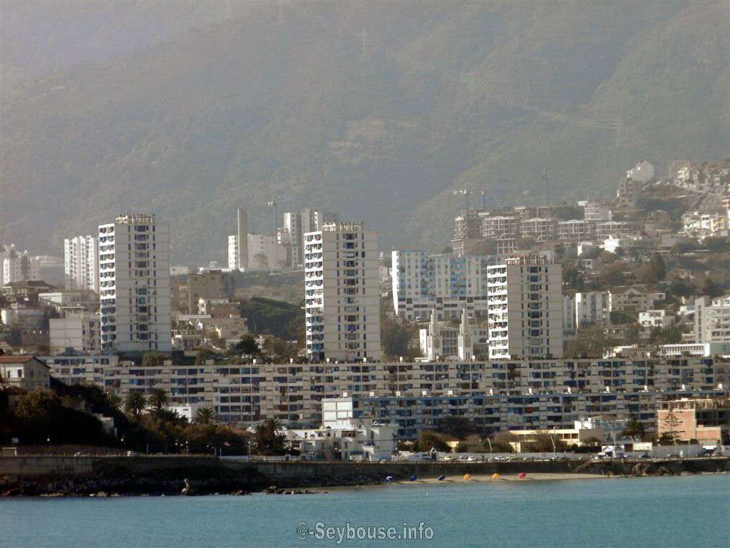 Photo M. Roland Bussola